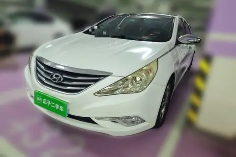 Hyundai Sonata 2013