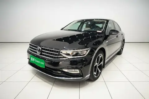 Volkswagen Magotan 2024