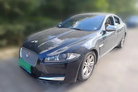 Jaguar XF 2013