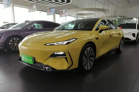 Geely E8 2024