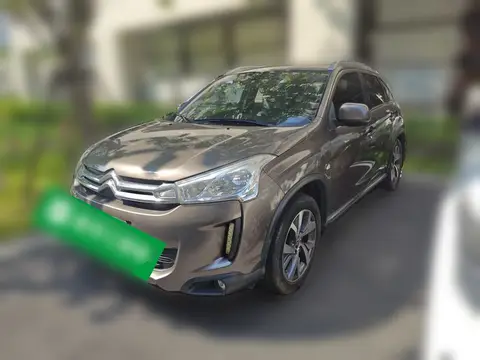 Citroën C4 AIRCROSS 2013