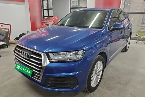 Audi Q7 2016