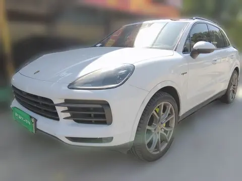 Porsche Cayenne 2023