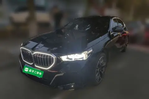 BMW 5 Series 2024