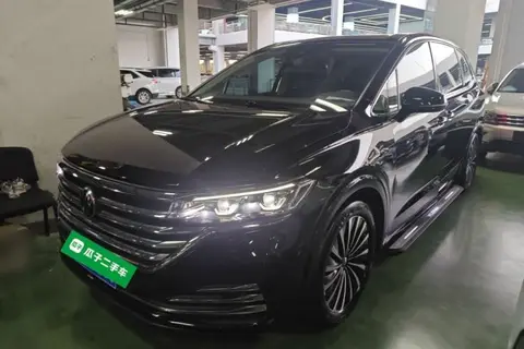 Volkswagen Viloran 2020