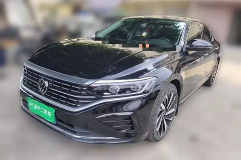 Volkswagen Passat 2023