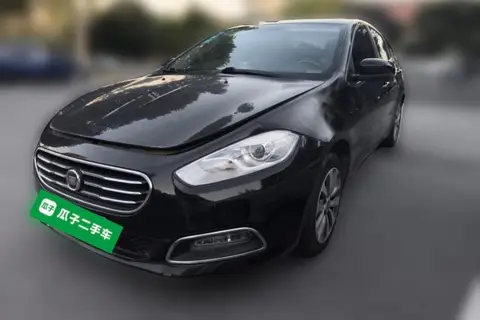 Fiat Viaggio 2013