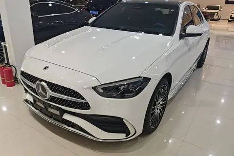 Mercedes-Benz C-Class 2025