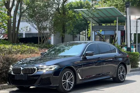 BMW 5 Series 2022