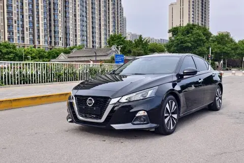 Nissan Teana 2021