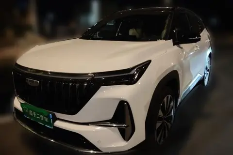 Geely Atlas 2025