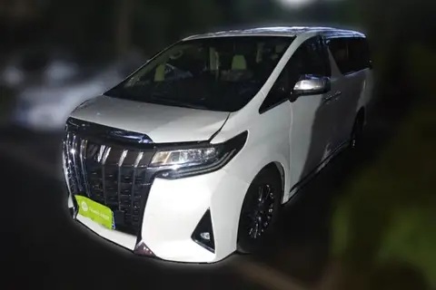 Toyota Alphard 2015