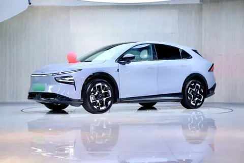 XPeng G7 2025