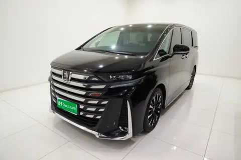 Toyota Vellfire 2024