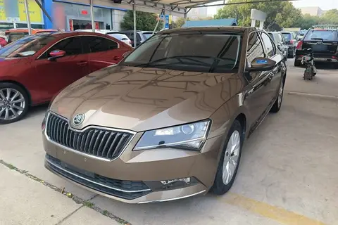 Skoda Superb 2016