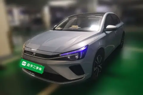 Rising Auto ER6 2022