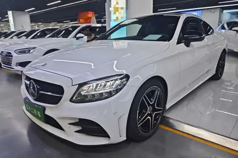 Mercedes-Benz C-Class 2022