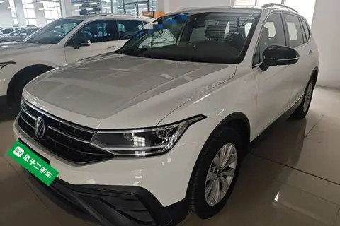 Volkswagen Tiguan L 2024