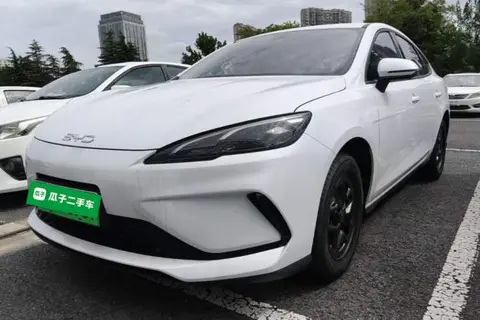 BYD Seal 05 2025