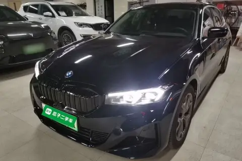 BMW i3 2024