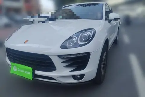 Porsche Macan 2016