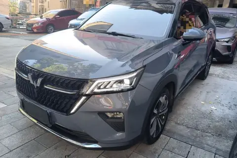 Wuling Asta 2021