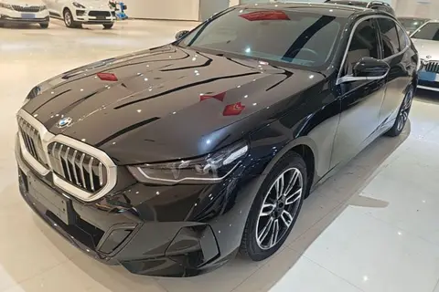BMW 5 Series 2025