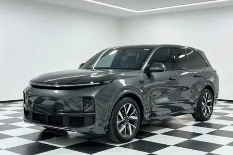 Li L8 2022