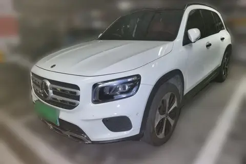 Mercedes-Benz GLB 2021