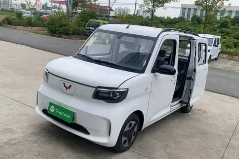 Wuling Zhiguang 2025