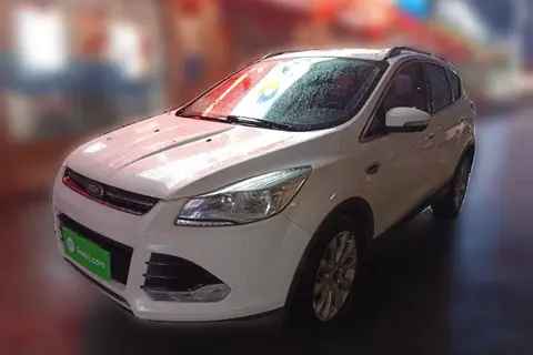 Ford Kuga 2016