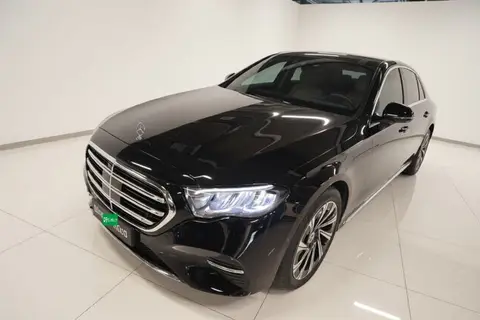Mercedes-Benz E-Class 2024