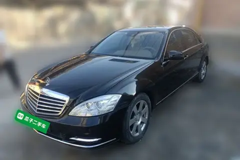 Mercedes-Benz S-Class 2011