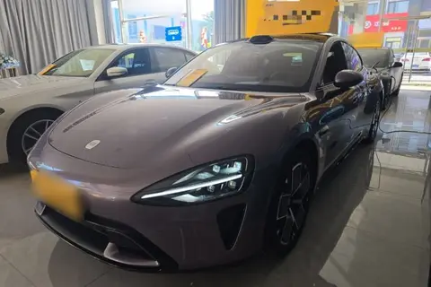 Xiaomi SU7 2025
