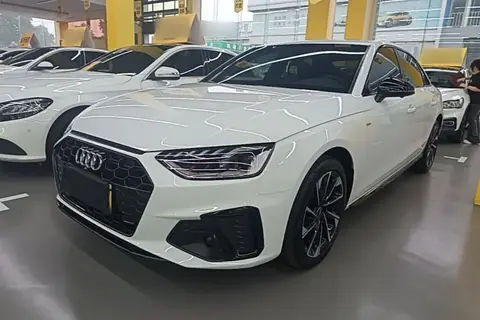 Audi A4L 2023
