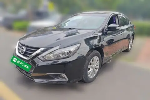 Nissan Teana 2018