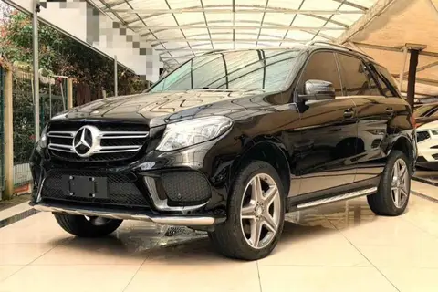 Mercedes-Benz GLE 2016