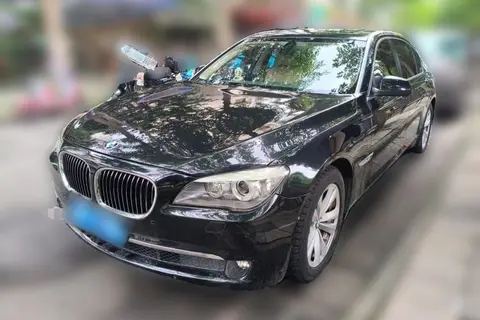 BMW 7 Series 2011