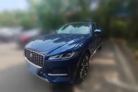Jaguar F-PACE 2022