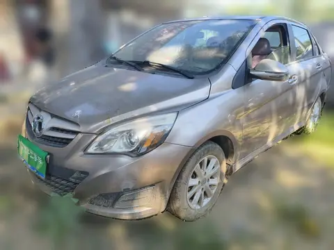 BAIC E Series 2014