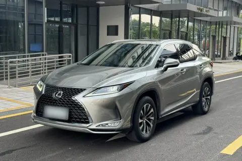 Lexus RX 2022