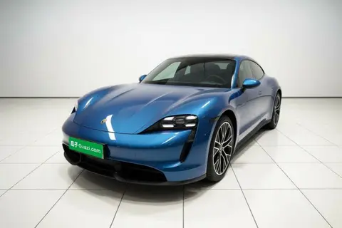 Porsche Taycan 2021