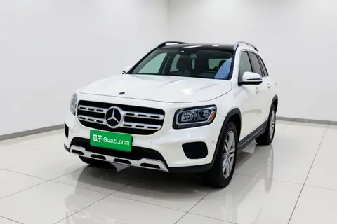 Mercedes-Benz GLB 2021