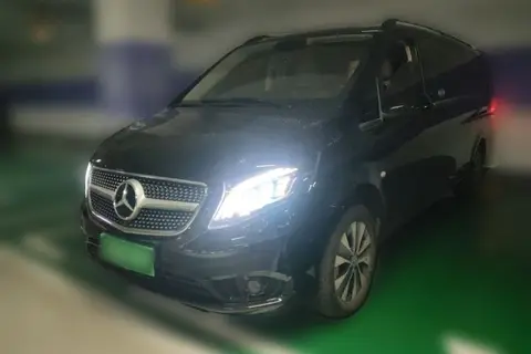 Mercedes-Benz Vito 2021