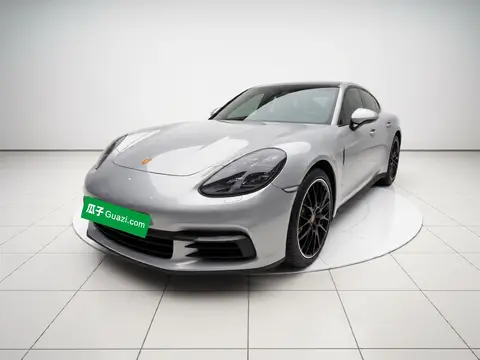 Porsche Panamera 2020