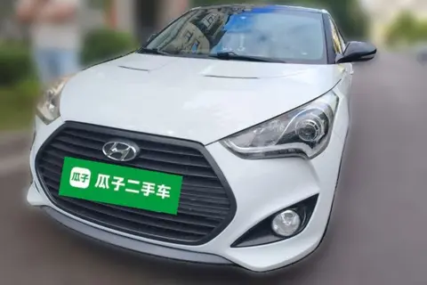 Hyundai Veloster 2013