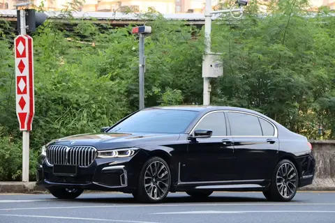BMW 7 Series 2021