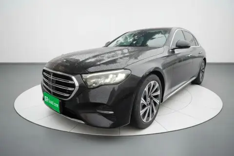 Mercedes-Benz E-Class 2024