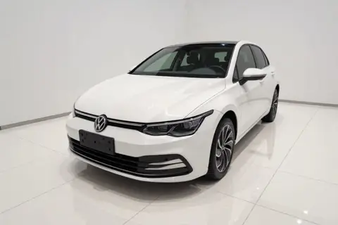 Volkswagen Golf 2024