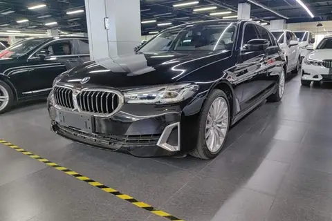 BMW 5 Series 2021